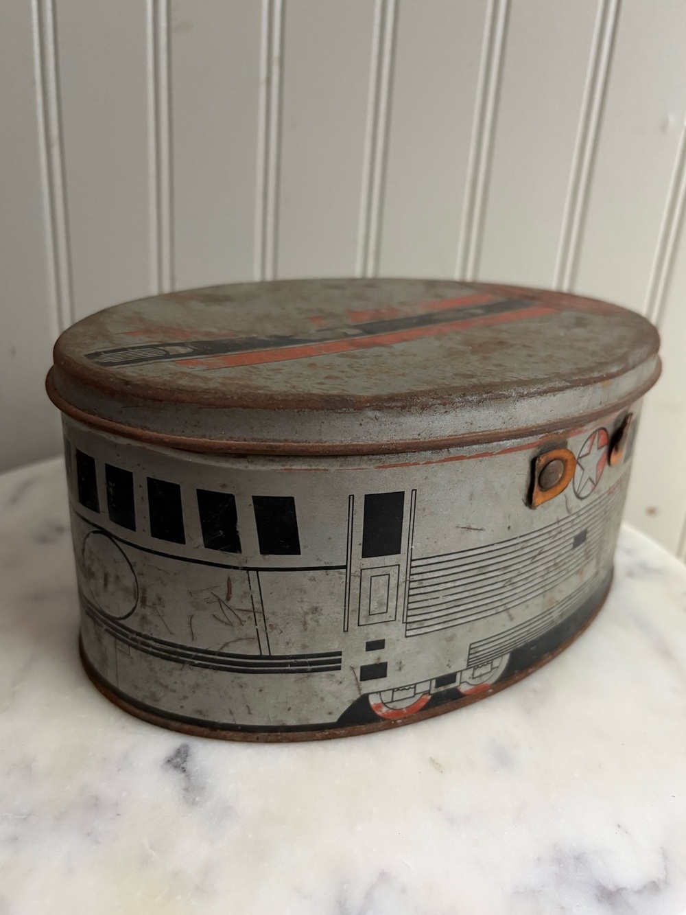 Vintage 1930s Zephyr Railroad Train Car Metal Lunchbox Decoware NO Handles VTG